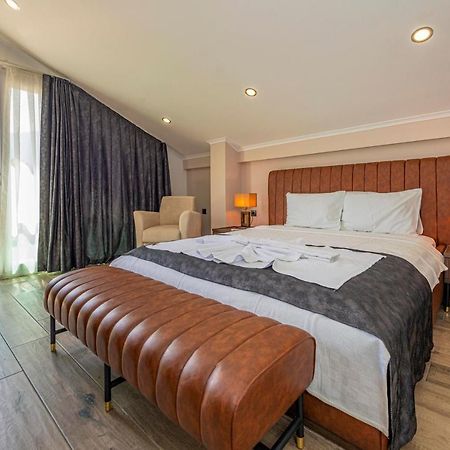 4 Beds, Luxury Holiday Villa In Hisaroenue Oeluedeniz Villa Mia เฟทิเย ภายนอก รูปภาพ