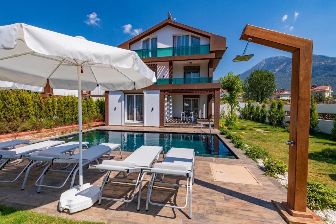 4 Beds, Luxury Holiday Villa In Hisaroenue Oeluedeniz Villa Mia เฟทิเย ภายนอก รูปภาพ