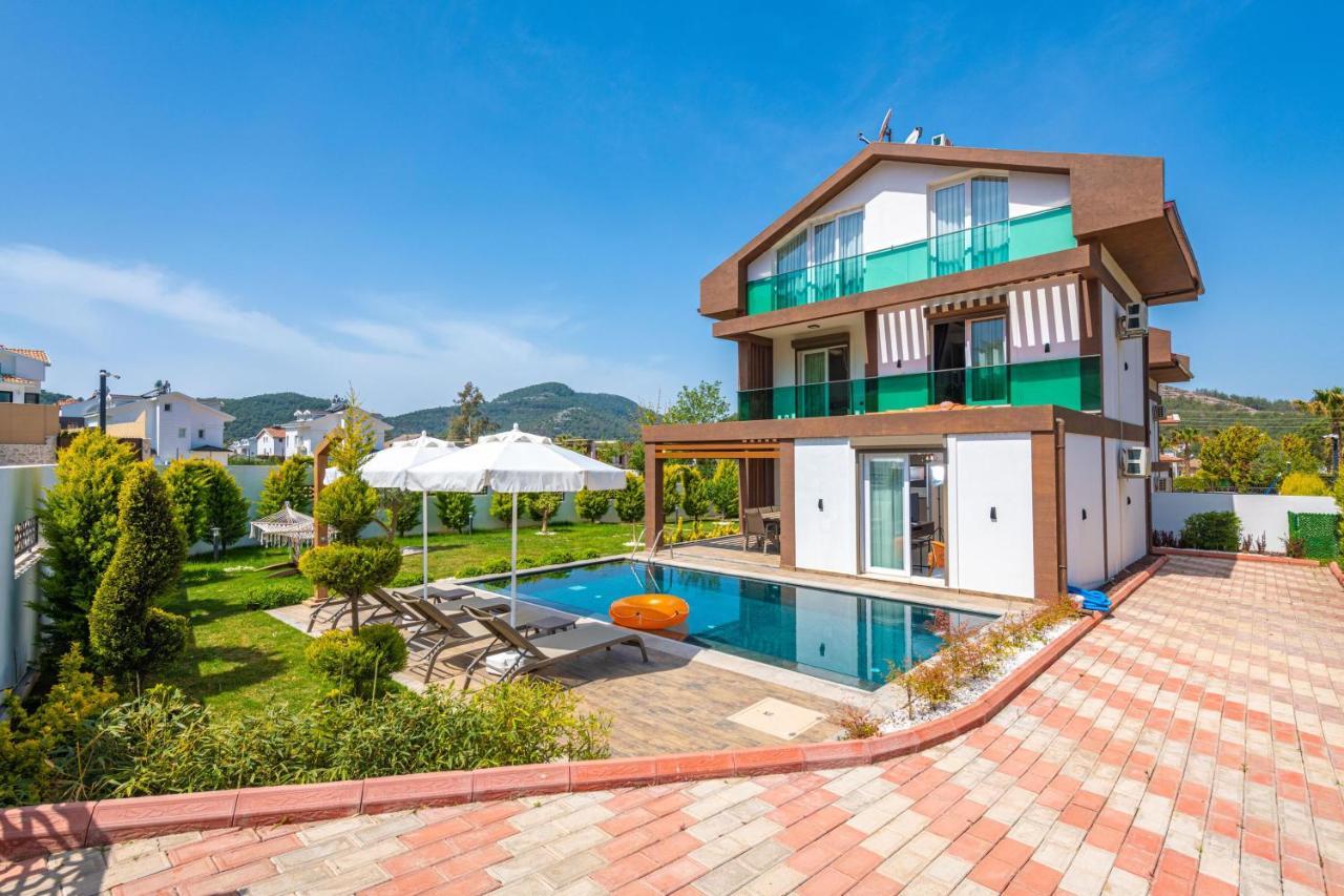 4 Beds, Luxury Holiday Villa In Hisaroenue Oeluedeniz Villa Mia เฟทิเย ภายนอก รูปภาพ