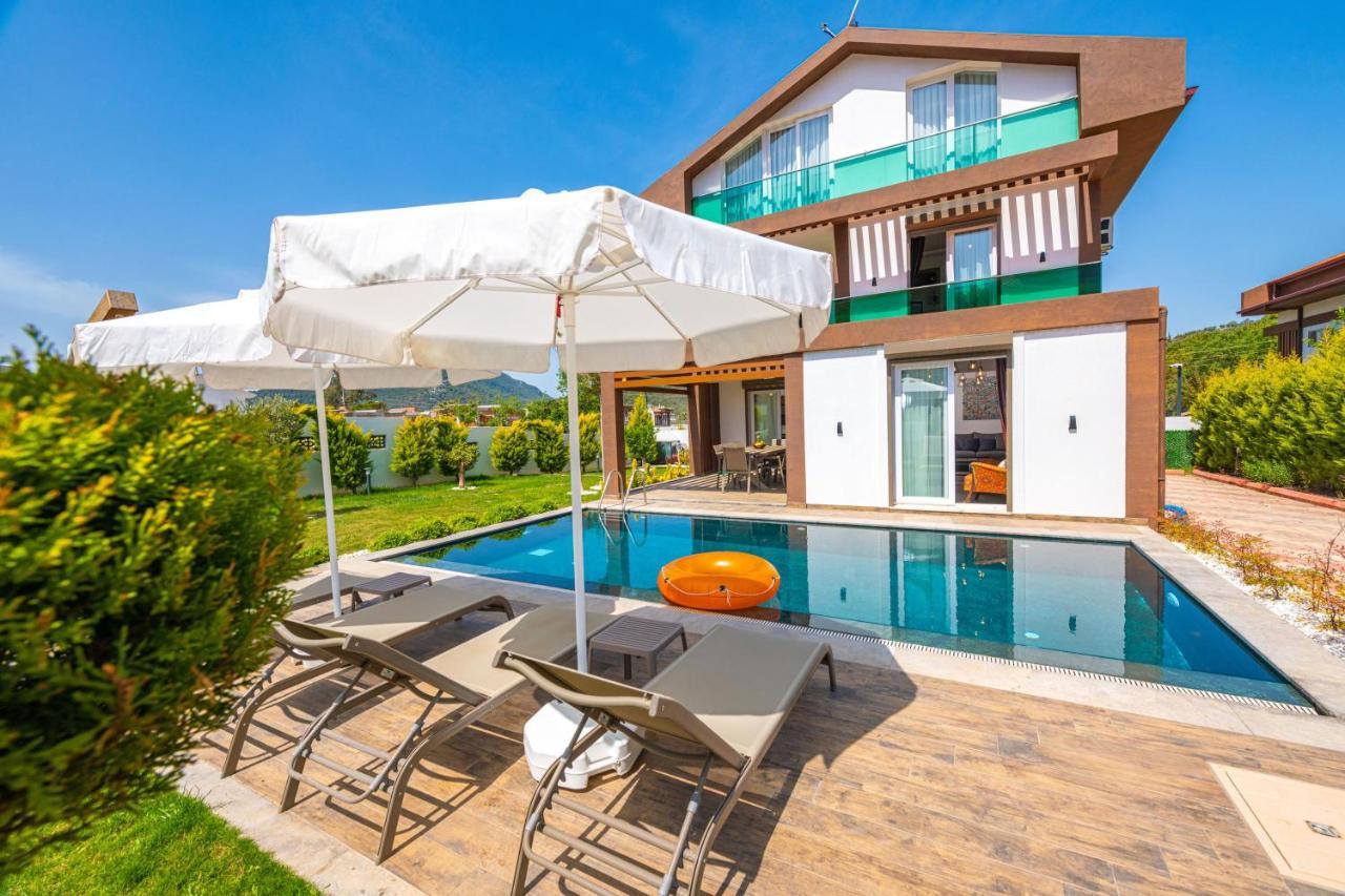 4 Beds, Luxury Holiday Villa In Hisaroenue Oeluedeniz Villa Mia เฟทิเย ภายนอก รูปภาพ