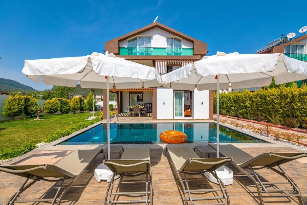 4 Beds, Luxury Holiday Villa In Hisaroenue Oeluedeniz Villa Mia เฟทิเย ภายนอก รูปภาพ