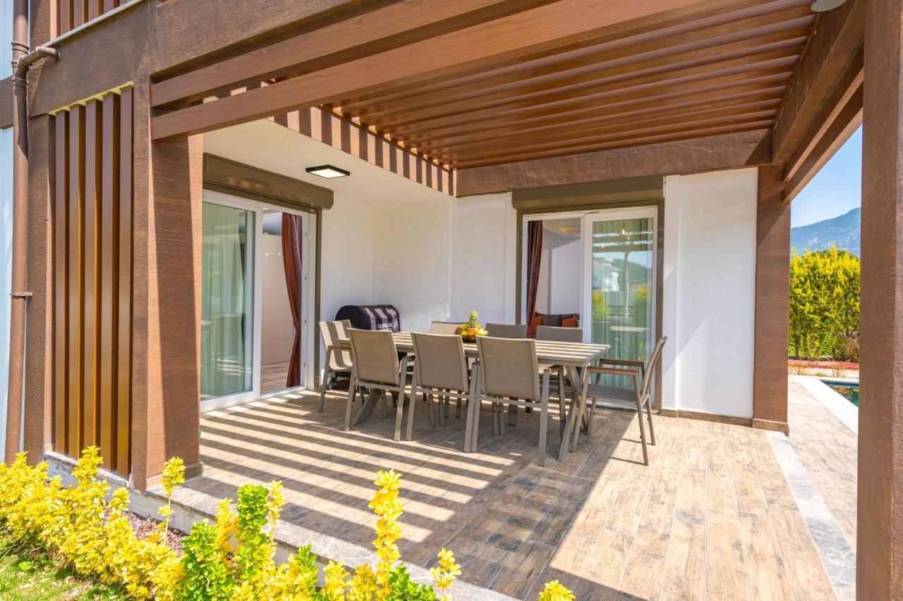 4 Beds, Luxury Holiday Villa In Hisaroenue Oeluedeniz Villa Mia เฟทิเย ภายนอก รูปภาพ