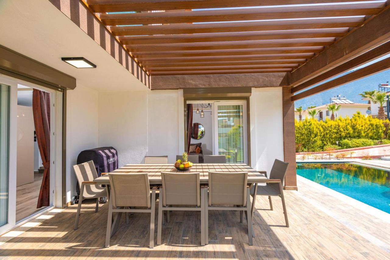 4 Beds, Luxury Holiday Villa In Hisaroenue Oeluedeniz Villa Mia เฟทิเย ภายนอก รูปภาพ