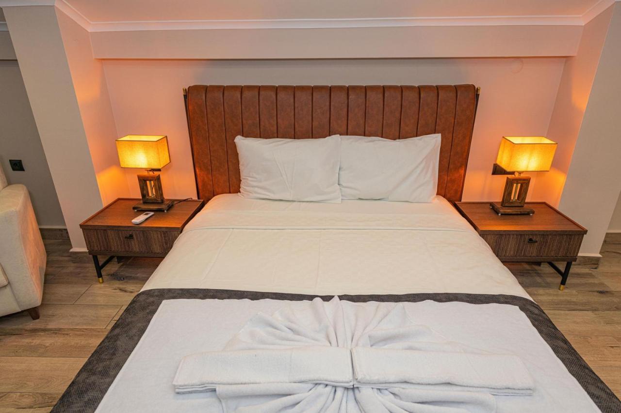 4 Beds, Luxury Holiday Villa In Hisaroenue Oeluedeniz Villa Mia เฟทิเย ภายนอก รูปภาพ